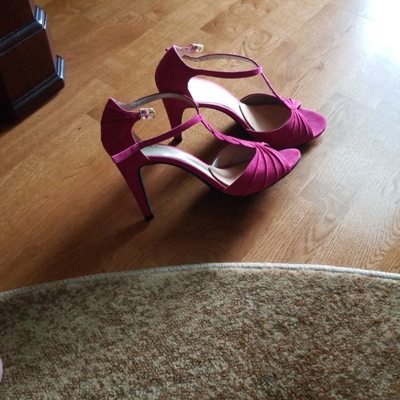 Kelly & Katie Shoes - Hot Pink Sandals